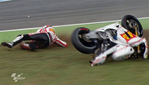 5 Crash Terparah dalam Dunia MotoGP, Nomor 3 Sahabat Valentino Rossi Jadi Korban