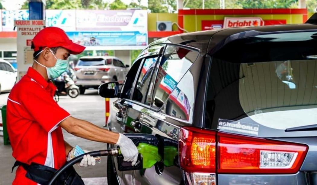 Mobil Kehabisan Bensin di Jalan Jangan Panik, Ini 5 Hal Harus Anda Lakukan