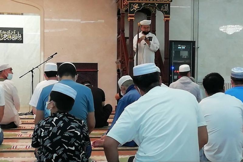 Umat Islam di China Baru Besok Rayakan Idul Fitri