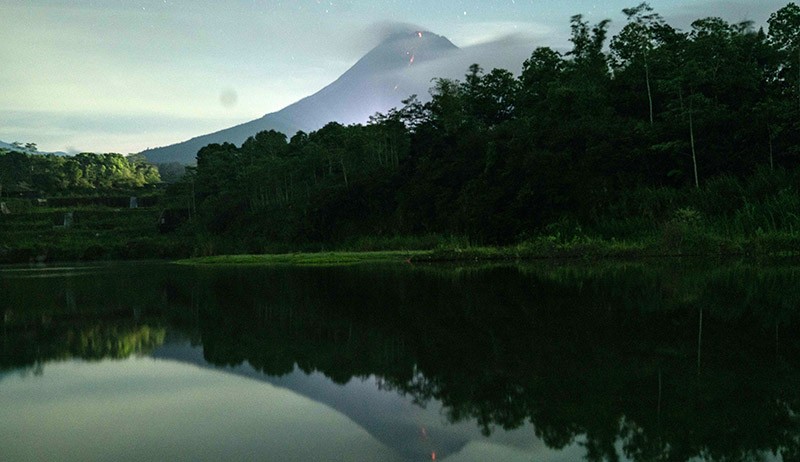  Merapi Alami 77 Kali Gempa Guguran 