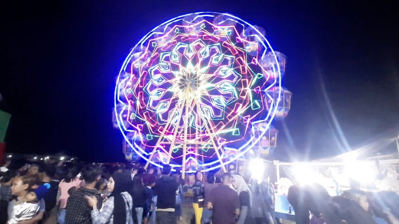 Pasar Malam di Kotamobagu Jadi Hiburan Alternatif Warga saat Libur Lebaran   
