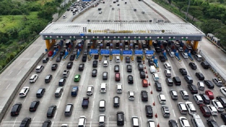 489.199 Kendaraan Tinggalkan Jabotabek hingga H-1 Tahun Baru