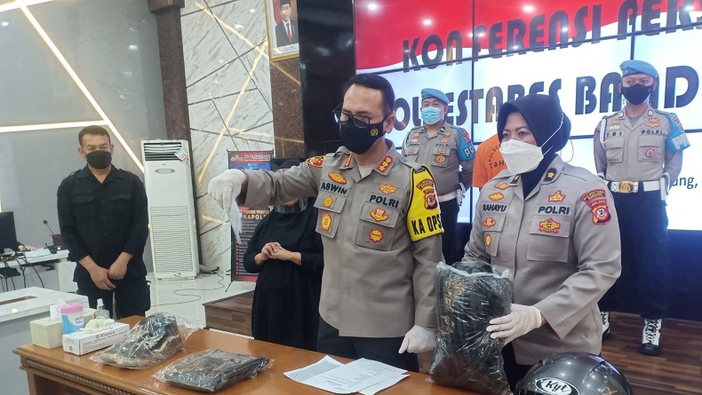 Kelompok Bermotor Serang Kafe di Jalan Banteng Bandung, 1 Pelaku Tertangkap