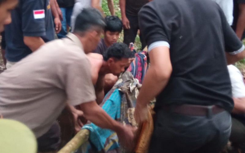 Liburan Lebaran, Pria asal Tegal Tewas Terseret Sungai Kasui Way Kanan