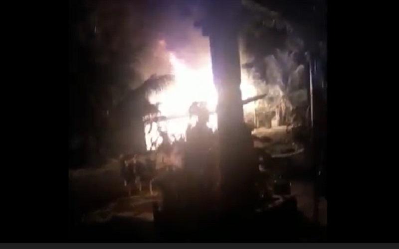Ditinggal Halalbihalal, Rumah Penjual Bensin Eceran Terbakar, Pemilik Pingsan