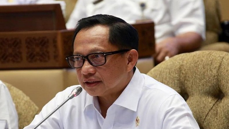 Mendagri Tito Karnavian Instruksikan Kepala Daerah Bantu Percepatan Vaksinasi Booster