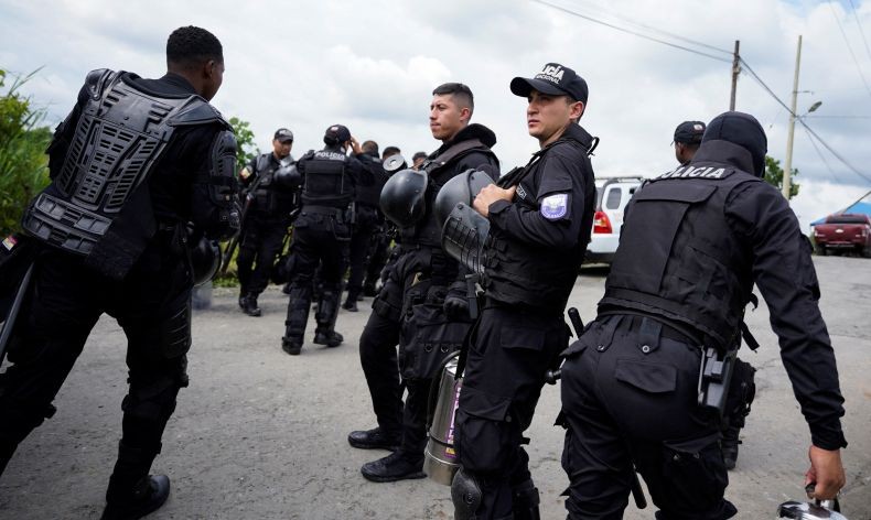 Bentrokan Napi di Penjara Ekuador Tewaskan 43 Orang, 100 Lebih Kabur
