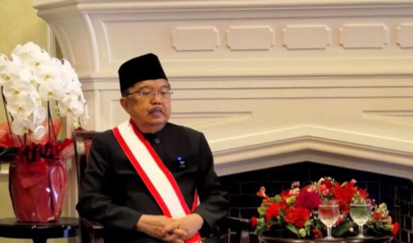 Cerita JK yang Ikut Gladi Resik Cara Berdiri hingga Beri Hormat kepada Kaisar Jepang