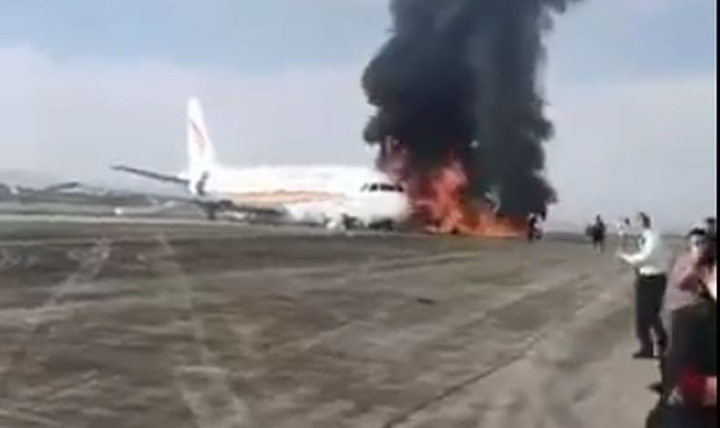 Mengerikan, Pesawat Airbus Angkut 113 Orang Terbakar saat Lepas Landas di China