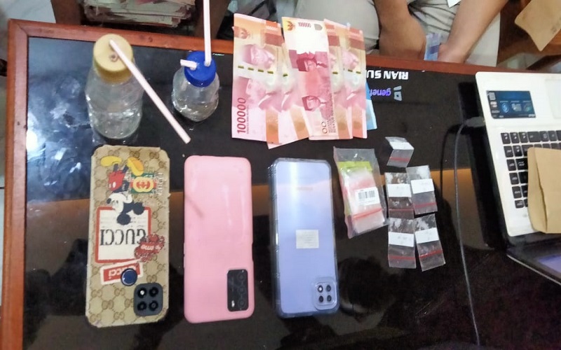 Gegara Sabu, Satu Keluarga asal Lombok Barat Digerebek Polisi di Kamar Kos