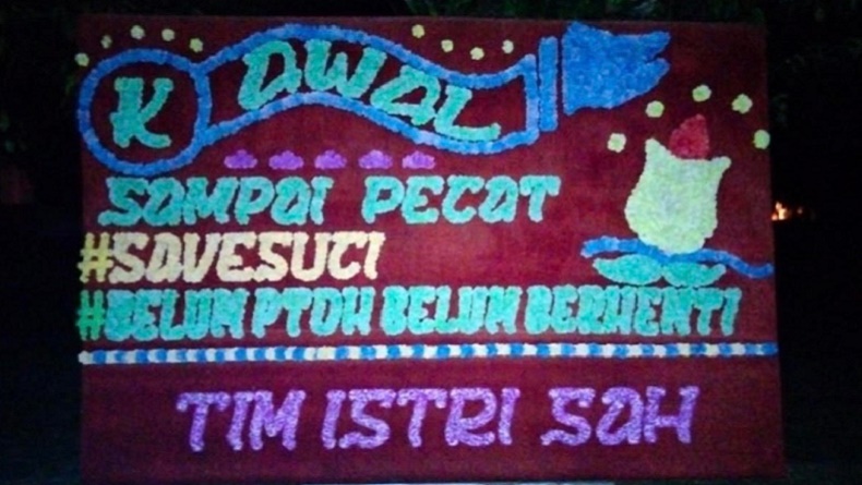 Tim Istri Sah Kirimi Karangan Bunga ke Kantor Bupati, Dukung Polwan Cantik Briptu Suci