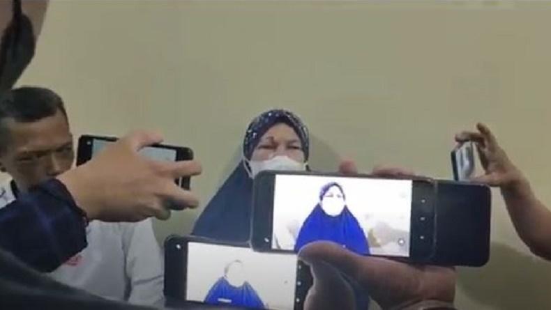 Aksi Sadis Begal di Palembang, Hantam Emak-Emak Pakai Kayu hingga Nyaris Buta