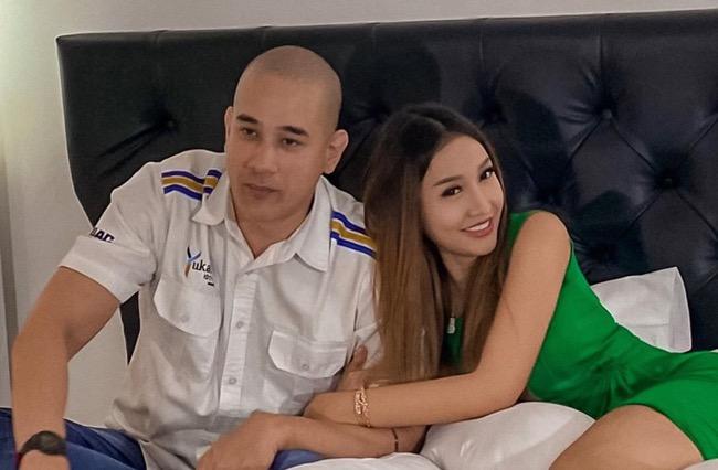 Pamer Foto Mesra dengan Okan Kornelius, Lucinta Luna: Calon Suamiku