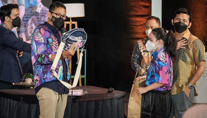 Workshop Kota Kreatif, Menparekraf Dukung Pemkot Jaksel Konversi Ruang Publik Jadi Etalase Ekraf Seni Rupa