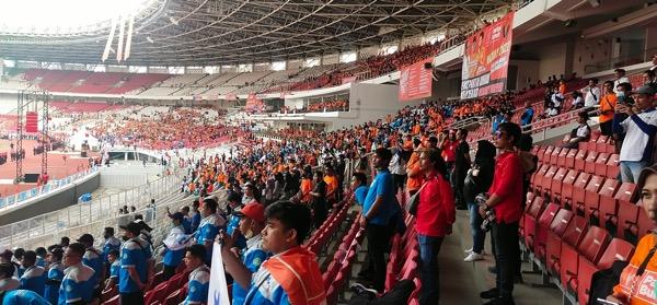 Kapolri Listyo Sigit Beri Sambutan di Perayaan Puncak May Day: Hidup Buruh!