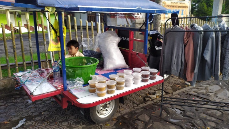 Dengan Bantuan Motor Roda Tiga Kemensos, Penyandang Disabilitas Sukses Kumpulkan Cuan