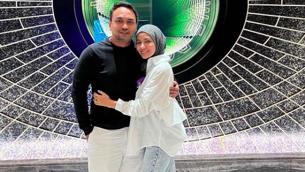 Memutuskan Pakai Hijab di Usia 40 Tahun, Begini Tanggapan Suami Meisya Siregar