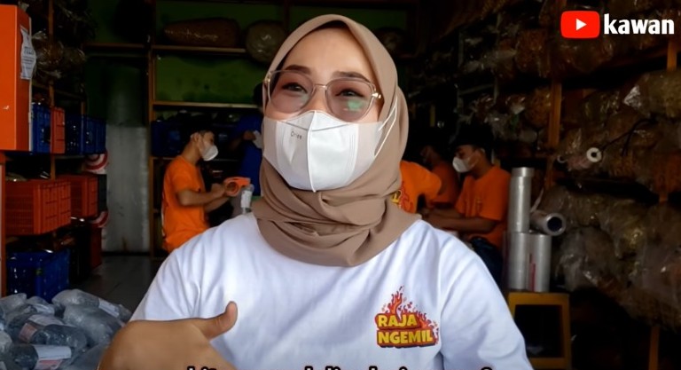 Kunci Sukses Bisnis di Usia Muda Gadis yang Kantongi Omzet Rp100 Juta Sehari
