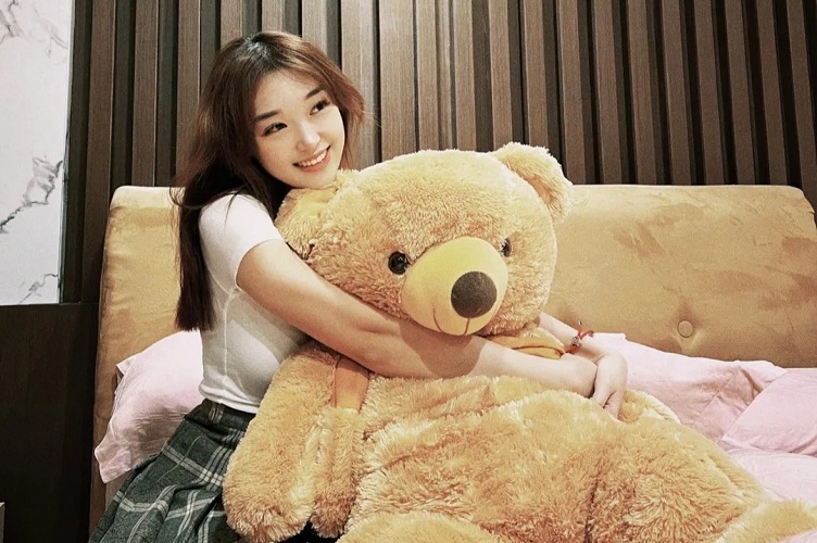 Unggahan Instagram Terbaru Livy Renata Dikomentari Gabriel Prince, Benarkah sedang Menjalin Kasih? 