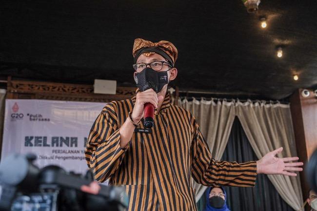 Menparekraf Sandiaga Uno: Perayaan Waisak Tingkatkan Kunjungan Wisatawan ke Destinasi Super Prioritas Borobudur 
