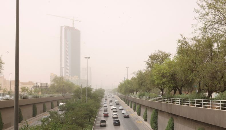 Badai Pasir Terjang Arab Saudi, 1.200 Orang Dibawa ke RS akibat Gangguan Pernapasan