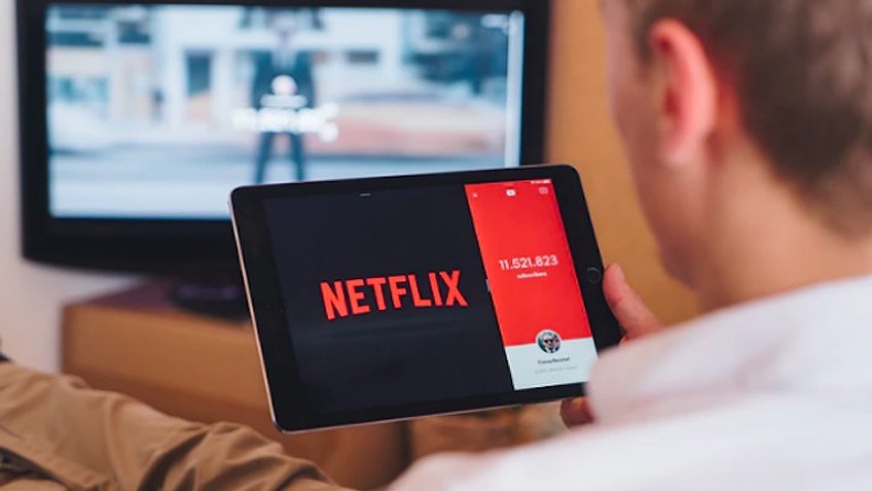 Pendapatan Turun, Netflix Pecat 150 Karyawan
