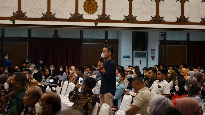 Wow, Menteri Investasi Ikut Tanam Modal Bisnis Mi Ayam Goreng Mahasiswa UNS
