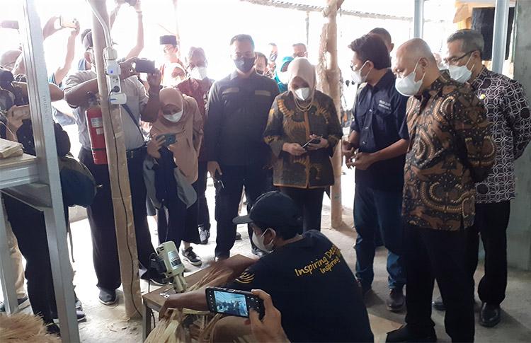 Menkop dan UKM Teten Masduki Sebut Koperasi Tak Populer di Kalangan Anak Muda