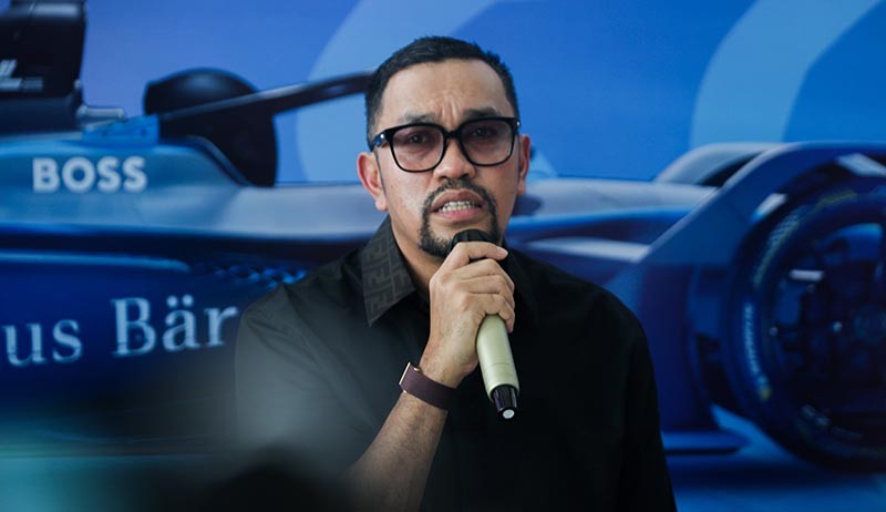 Jelang Balap Formula E, Panitia Adakan Sesi Foto Para Pembalap di Monas