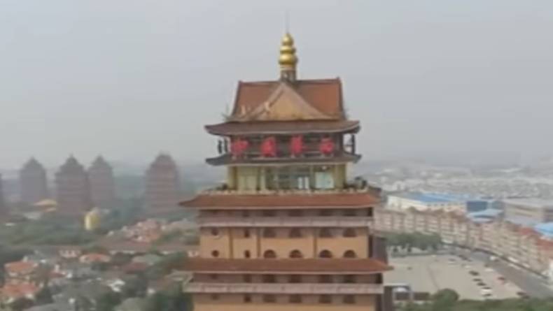 Kisah Desa Huaxi China, Desa Terkaya di Dunia Tempat Helikopter Jadi Transportasi Umum