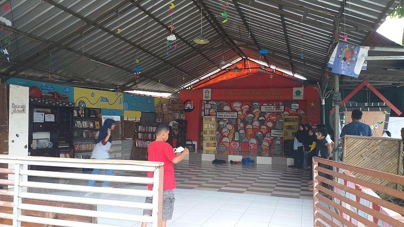 MNC Peduli Gelar Kegiatan Seru di Taman Bacaan Perigi Sawangan