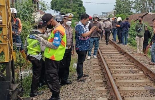 Detik-Detik Gadis di Malang Tabrakkan Diri ke Kereta Api Jayabaya, Begini Penuturan Saksi