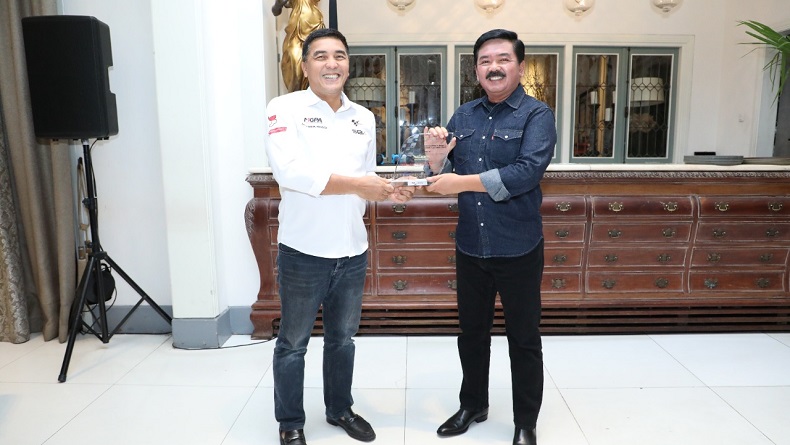 Sukseskan MotoGP Mandalika, Mantan Panglima TNI Hadi Tjahjanto Dapat Penghargaan dari MGPA