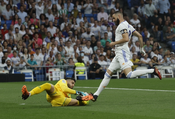 Hasil Real Madrid Vs Real Betis: Benzema Tumpul, Los Blancos Tertahan di Santiago Bernabeu