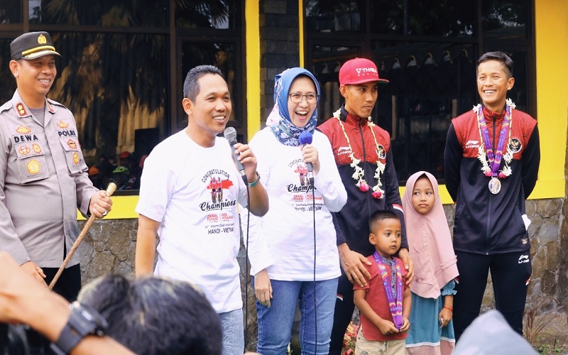 Pulang ke Lumajang, Peraih Emas dan Perak SEA Games 2022 Dihadiahi Rumah dan Uang Rp50 Juta