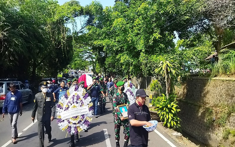 Kenang Achmad Yurianto, Wiku: Beliau Tokoh Luar Biasa dan Sabar Tangani Covid-19