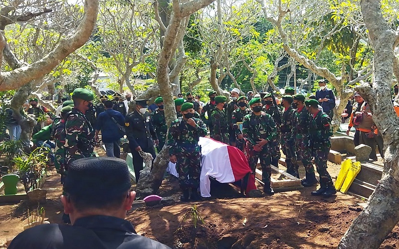 Antar Achmad Yurianto ke Peristirahatan Terakhir, Wiku: Beliau Seperti Kakak Saya