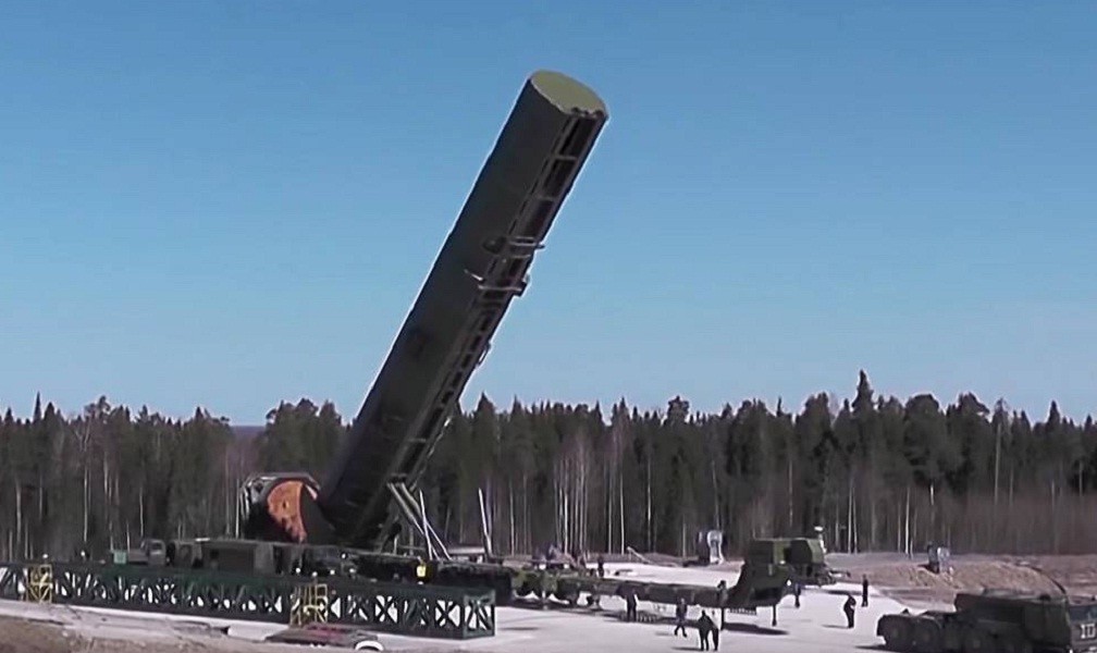 Rudal Sarmat Mampu Terbang di Kutub Utara dan Selatan, Rusia: Dia Tak Dapat Dicegat!