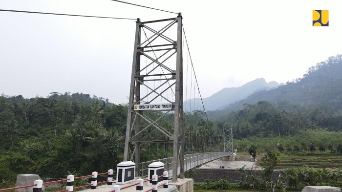 3 Jembatan Gantung di Jateng Selesai Dibangun, Menteri PUPR: Tingkatkan Produktivitas Ekonomi 