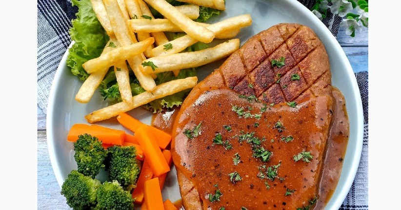 Cara Mengolah Tempe Menjadi Steak Enak, Bikin Nagih Pakai Saus Lada Hitam