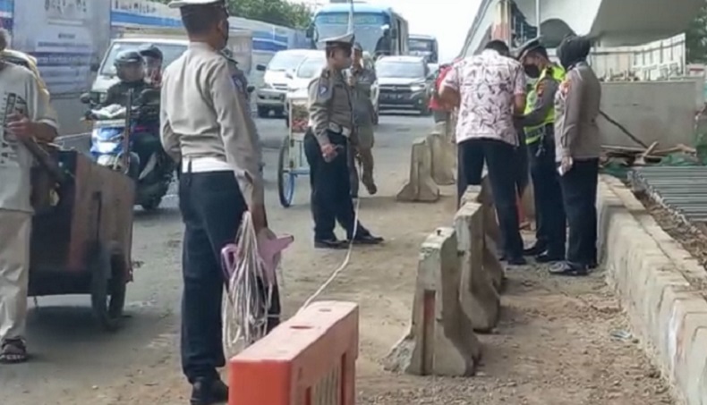 Polisi Olah TKP Kecelakaan Maut Beruntun di Pancoran, Masih Ada Sisa Bercak Darah