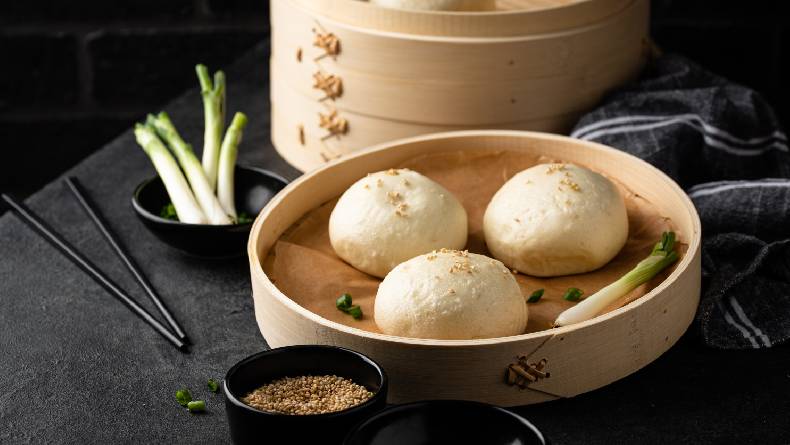 5 Tips Memasak Tanpa Minyak Goreng, Bunda Wajib Coba Nih!