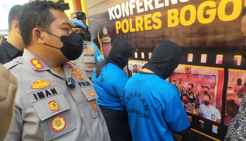 Kronologi Dua Sejoli Bunuh Perempuan, Leher Korban Dililit Kabel Charger lalu Dibuang di Bogor