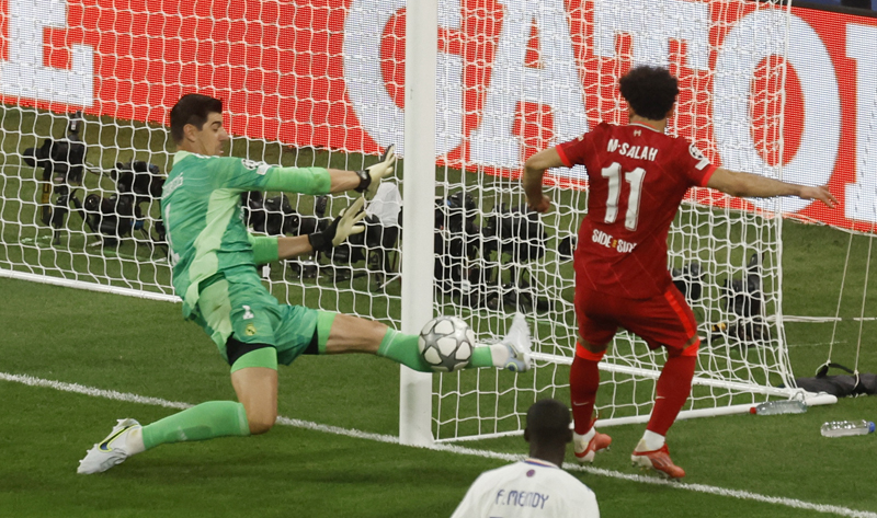 Thibaut Courtois Bikin 9 Penyelamatan Vs Liverpool, Tembakan Siapa yang Paling Mengerikan?