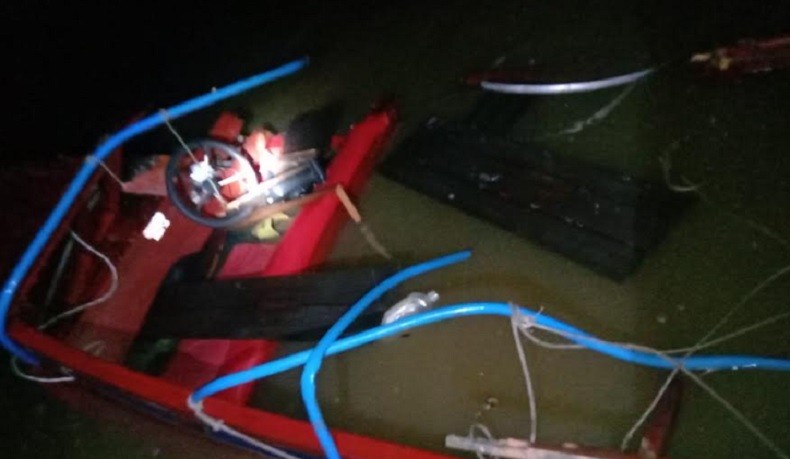 Bus Rombongan Mahasiswa Unpas Tabrak Motor di Cimalaka Sumedang, 1 Orang Tewas
