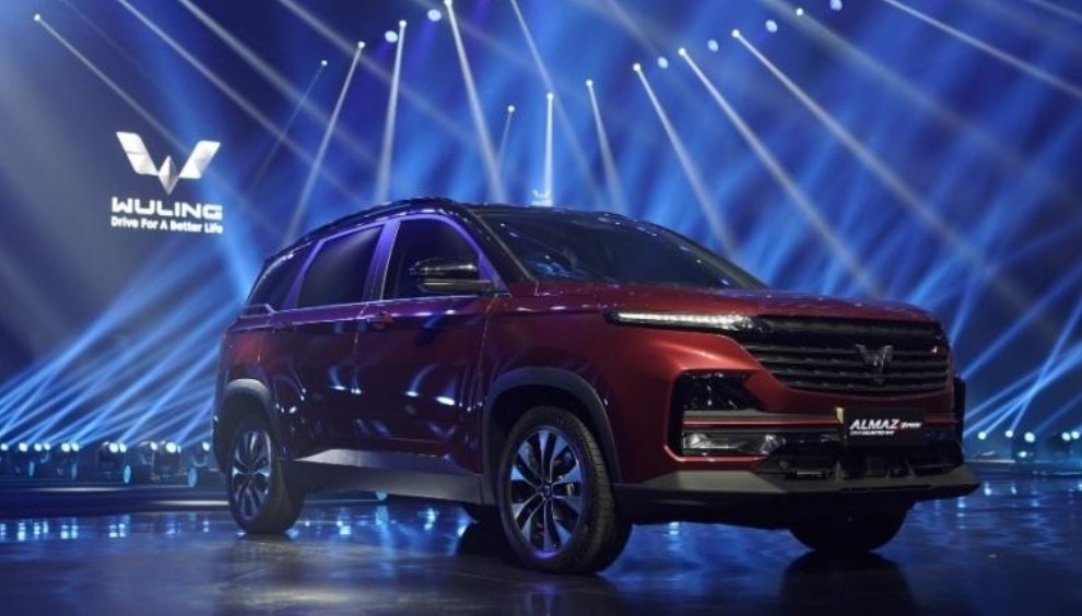 Benamkan Teknologi Internet of Vehicle, Wuling Almaz RS Sempurnakan Sistem Digital