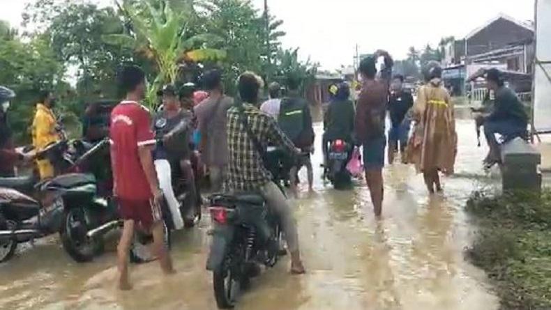 Banjir di Purworejo Rendam Ratusan Rumah dan Jalan, Aktivitas Warga Terhambat