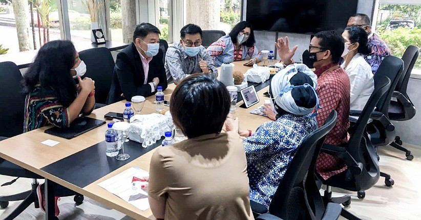 Di Singapura, Menparekraf Temui Pengelola Cruises Inisiasi Wisata Kapal Pesiar ke Indonesia Mulai Juli 2022