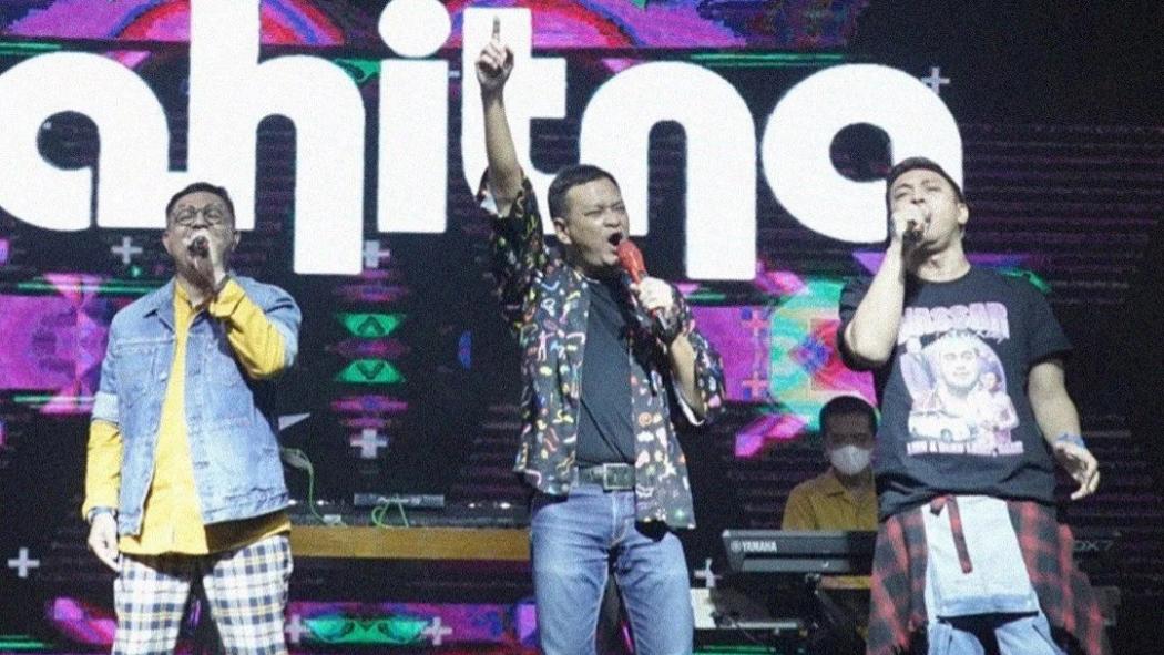 Chord Gitar dan Lirik Lagu Cantik Kahitna: Kisah Cinta Termanis Sepanjang Masa