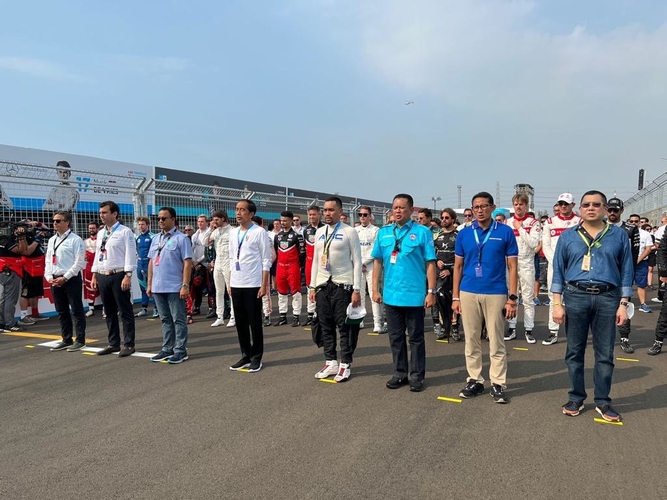 Usai Gelaran Formula E, Jokowi Minta Lebih Banyak Kompetisi Kendaraan Listrik di Indonesia